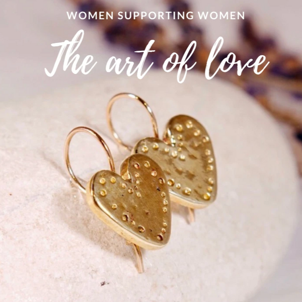 14k Solid Gold Heart Earrings - The Art Of Love EG7000