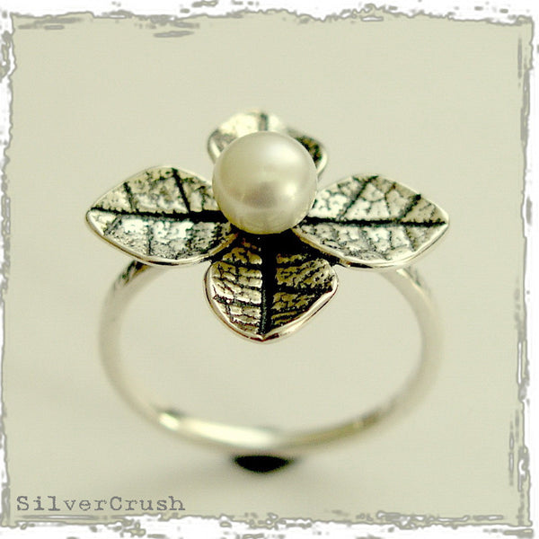 Sterling Silver Leaves Ring, yellow gold silver ring, two-tone ring, pearl ring, floral ring, engagement ring - Tip of the iceberg R1692G