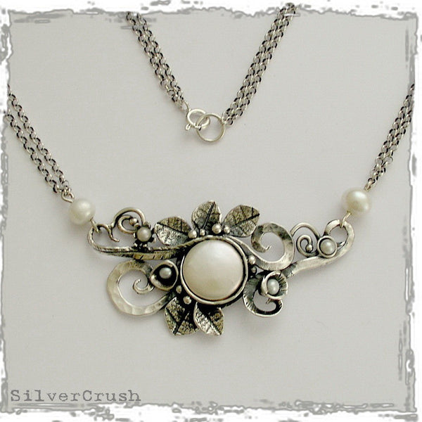 Nature jewelry, Leaf necklace, silver pendant, leaves necklace, pearl necklace, botanical jewelry, vine pendant, unique- Crazy love N4630A