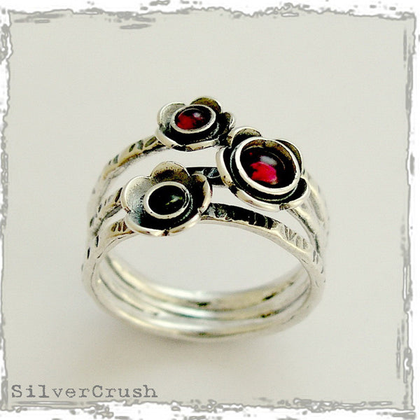 Birthstones ring, Sterling silver ring, multi stones ring, gemstones ring, garnets peridot ring, mothers ring, floral ring - Guess R1686-3