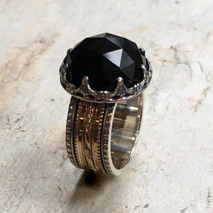 Onyx ring,  Silver gold ring, wedding band, crown ring, spinner ring, statement ring, two tones band,  filigree ring - Into The Mist R2305-1