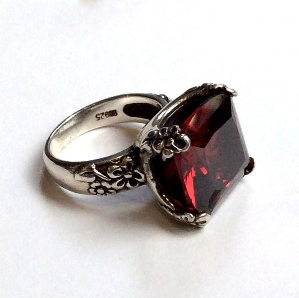Large stone ring, rose cut stone ring, garnet ring, Floral Silver Ring, alternative engagement ring, statement ring - Hello spring R2272-1