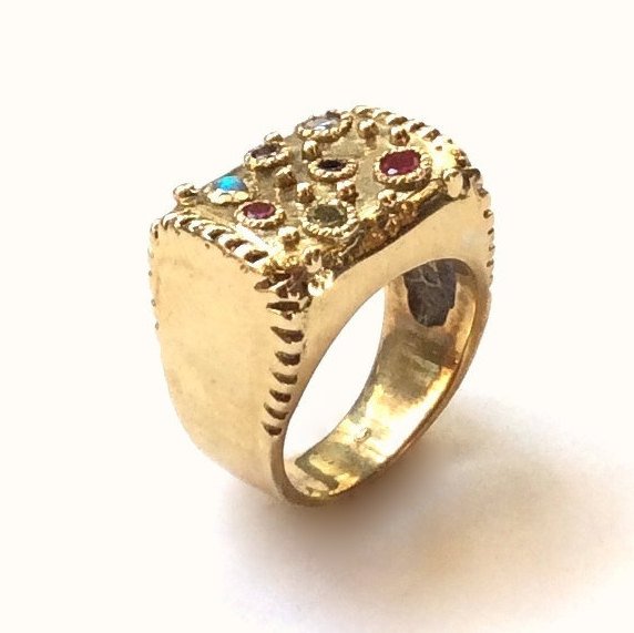 Golden brass family birthstones ring