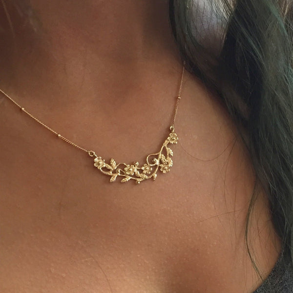 Flowers necklace, botanical pendant, Bridal necklace, unique solid gold necklace, floral pendant, botanical necklace - Boundless love NG2010