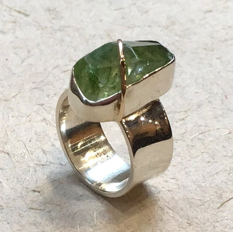 OOAK ring, Green quartz ring, organic design ring, boho ring, hippie ring, cocktail ring, silver gold ring, twotone ring - Tango R2364