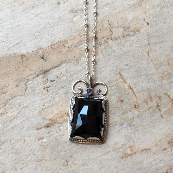 Onyx amethyst Necklace, gemstone necklace, Sterling silver pendant, bridal necklace, black pendant, crown setting - Once upon a time. N8837