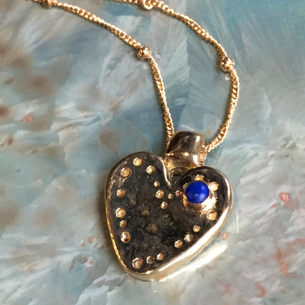 Heart pendant, heart necklace, hammered necklace, Valentines necklace, lapis stone necklace, goldfilled brass necklace - Love street N2046