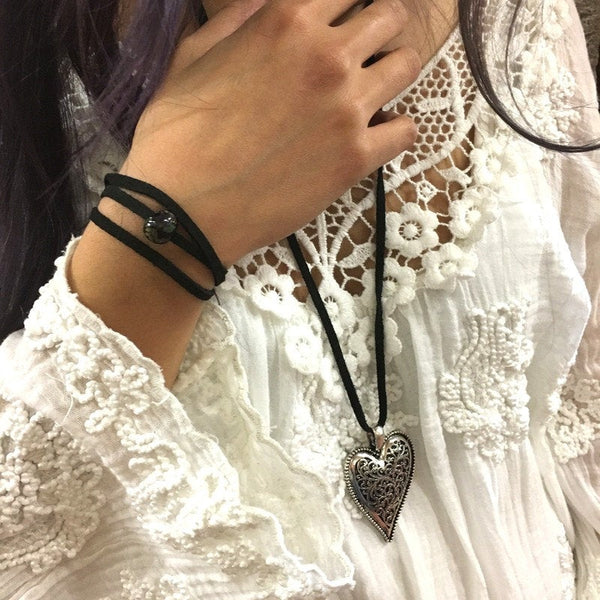 Layering Necklace, Choker suede necklace, Minimalist necklace, black bead pendant, simple necklace, wrap bracelet, ceramic bead - AFN 125