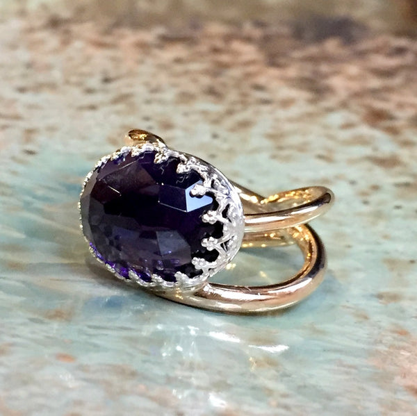 Silver crown oval amethyst stone ring 