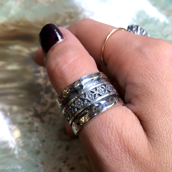 Silver floral band, rustic silver band, Wedding ring, Meditation spinner ring, thumb ring, wedding band, rustic ring - Walk on spring R2443