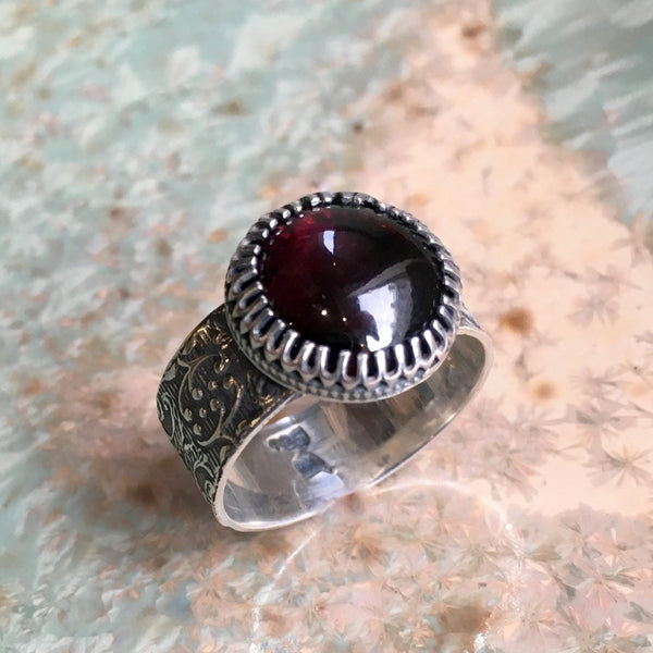 Red garnet ring, Sterling silver ring, statement ring, Bohemian jewelry, silver gemstone ring, Engagement ring -  Wild imagination R2447