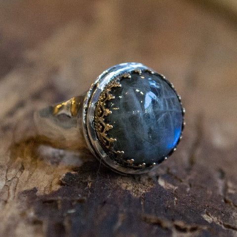 Labradorite Gold crown ring, silver gold ring, engagement ring, Victorian ring, statement ring, cocktail ring, boho ring - Glamour R1424C