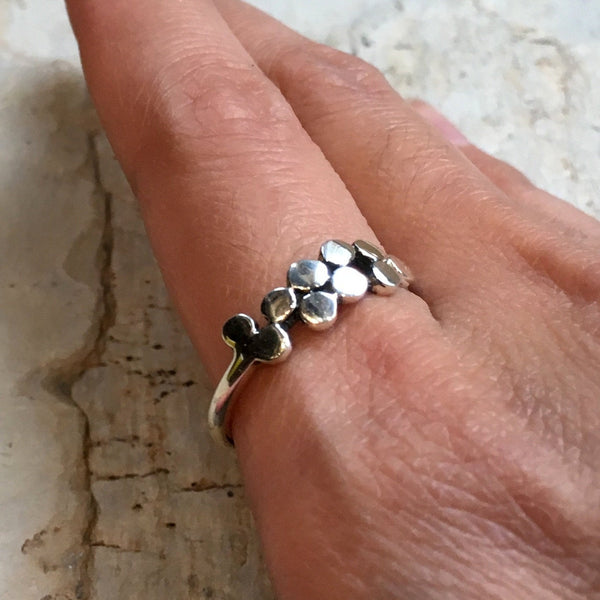 Minimal Silver Ring, midi ring, Stacking Ring, Skinny Ring, Stackable Silver Ring, Dotted Silver ring, dainty ring, thin ring - Vogue R2464