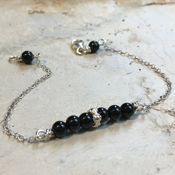 Onyx beads bracelet, Minimalist bracelet, Chain onyx bracelet, sterling silver bracelet, Layering bracelet, silver chain - Forevermore B3018