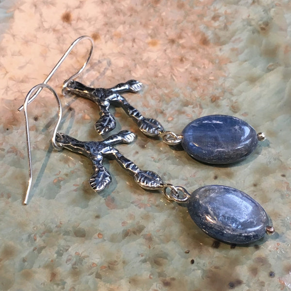 Leaf Earrings, Sterling silver kynite Earrings, Dangle stone Earrings, drop earrings, botanical earrings, branch earrings - Reach E8072