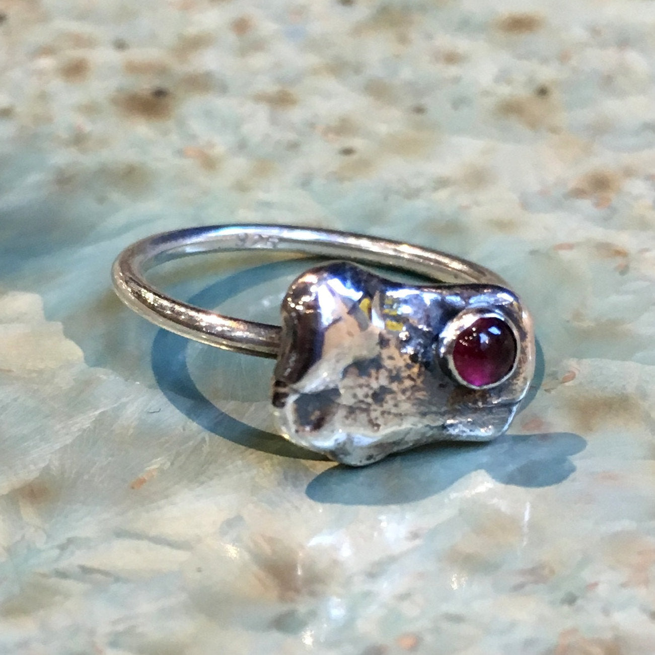 Garnet ring, silver nugget ring, stacking ring, sterling silver ring, birthstone ring, simple dainty ring, delicate ring - Origin R2484-3