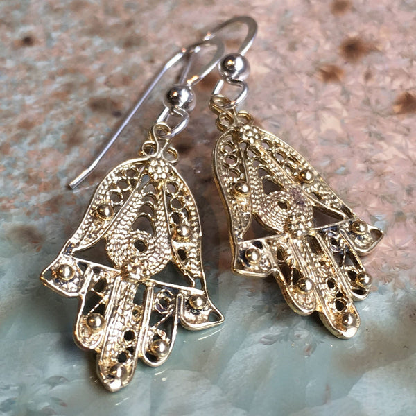 Hamsa hand Earrings, drop earrings, Sterling silver brass Earrings, Dangle hamsa Earrings, dainty earrings, filigree hamsa earrings - E8078