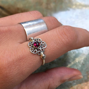 Silver Garnet ring, birthstone ring, January birthstone ring, Flower ring, stacking ring, Dainty ring, simple thin ring - Establish R2480