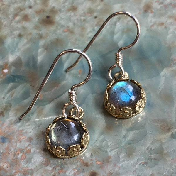 Silver brass earrings, floral earrings, Flower labradorite earrings, dangle earrings, woodland earrings, botanical earrings - Julie EK8081