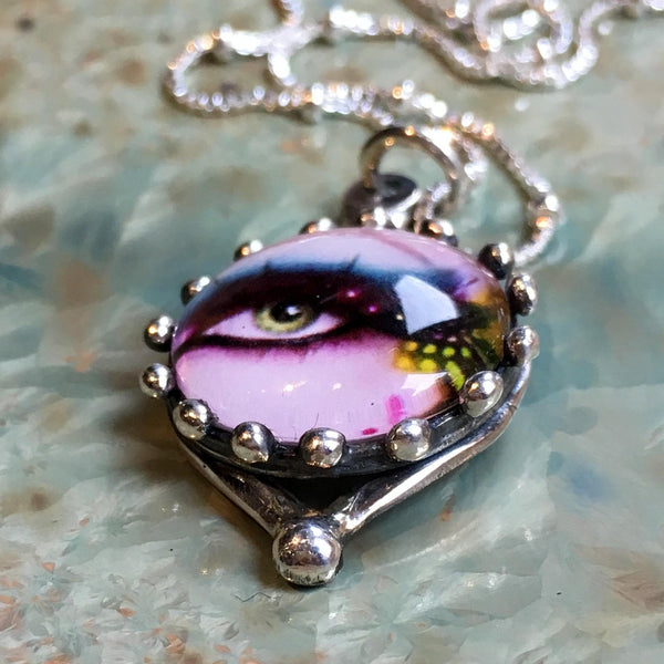 Eye necklace