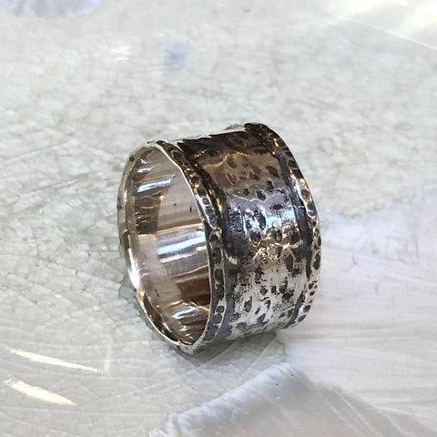 Wedding band, Sterling silver ring, Mens ring, unisex band, wedding ring, Wide Ring, rustic silver ring, hammered ring - Mister luv R2543