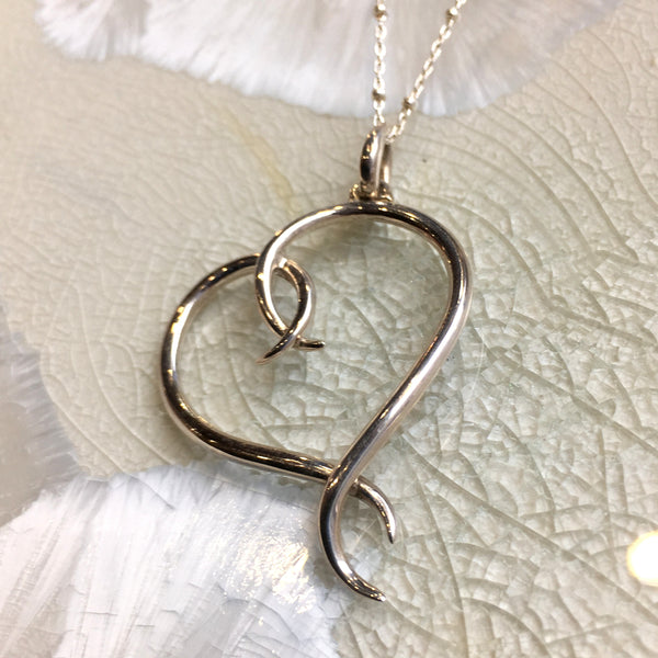 Silver Heart necklace, valentines necklace, simple heart pendant, Layering Necklace, casual necklace, Gift for mom, dainty heart - N2073Sl