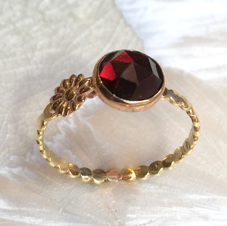 Garnet ring, January birthstone ring, Gold Filled ring, stacking ring, mothers ring, stacker dainty ring, gemstone ring - Simply happy R2582