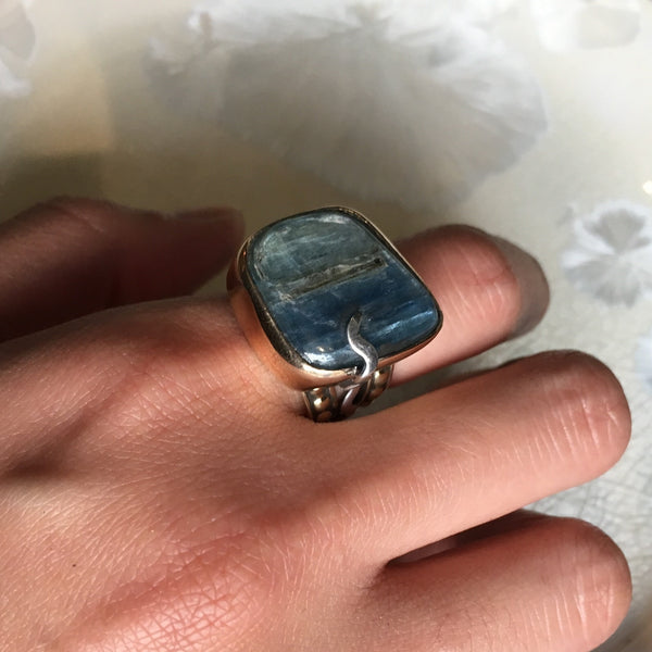 Kynite ring, Blue gemstone ring, Silver Gold ring, oxidised ring, raw kynite ring, statement ring, one of a kind ring - Quite Wind R2606