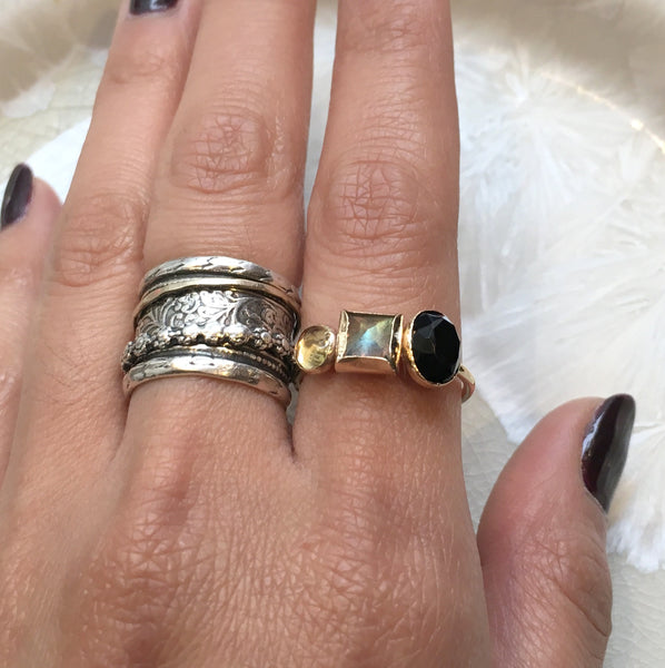 Family ring, Mothers ring, Gold ring, Gold Filled ring, birthstones ring, customised ring, multi stone ring - Top of the world R2613