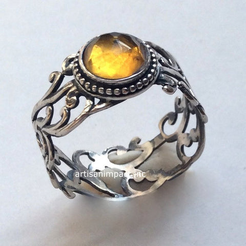 Cocktail citrine ring