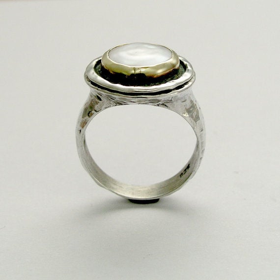 Cocktail ring 