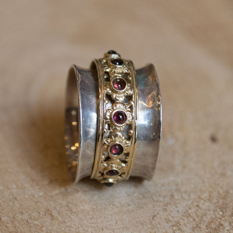 Garnets ring