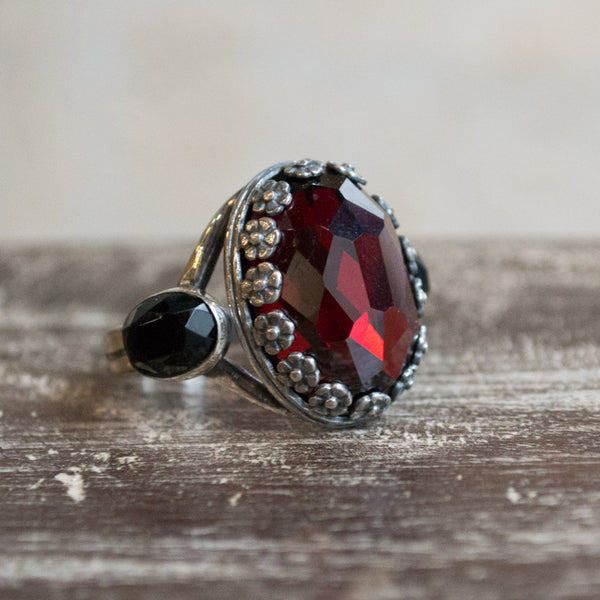 Garnet ring, Crown ring, floral ring, statement ring, twotone ring, Gypsy ring, silver ring, boho ring, hippie ring - Forever young R2253