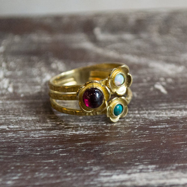 Yellow gold ring, Boho gold ring, brushed gold ring, multistone ring, birthstones ring, family ring, mother ring, flower ring - Guess RG1686