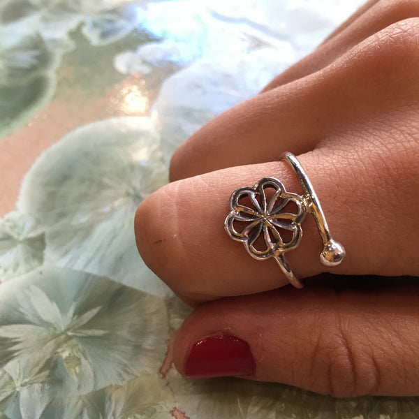 Midi ring, flower ring, tiny silver ring, hippie ring, gypsy ring, simple botanical ring, twig ring, dainty ring- A Simple Thought R2312