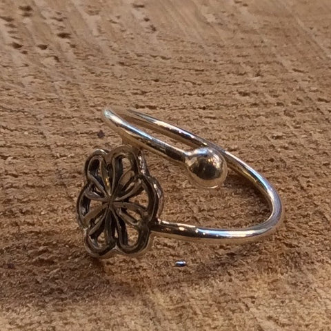 Midi ring, flower ring, tiny silver ring, hippie ring, gypsy ring, simple botanical ring, twig ring, dainty ring- A Simple Thought R2312