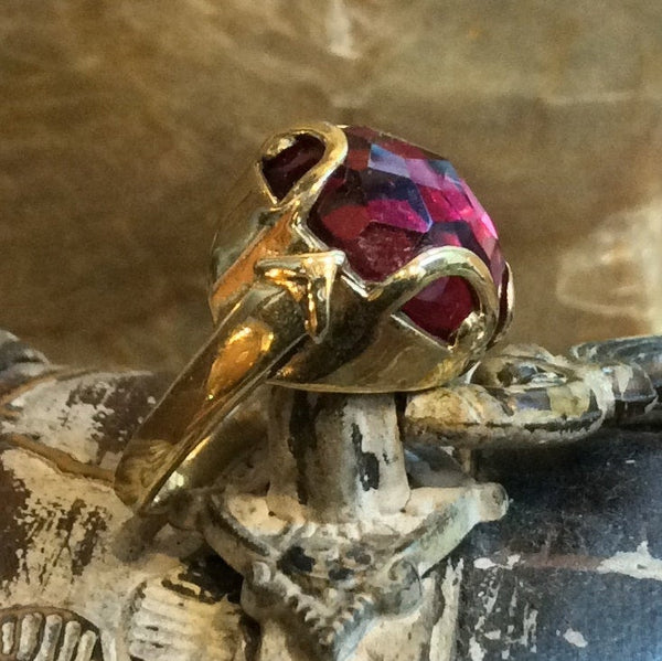 Gold-tone ruby brass statement cocktail ring - Queen of Hearts R2316