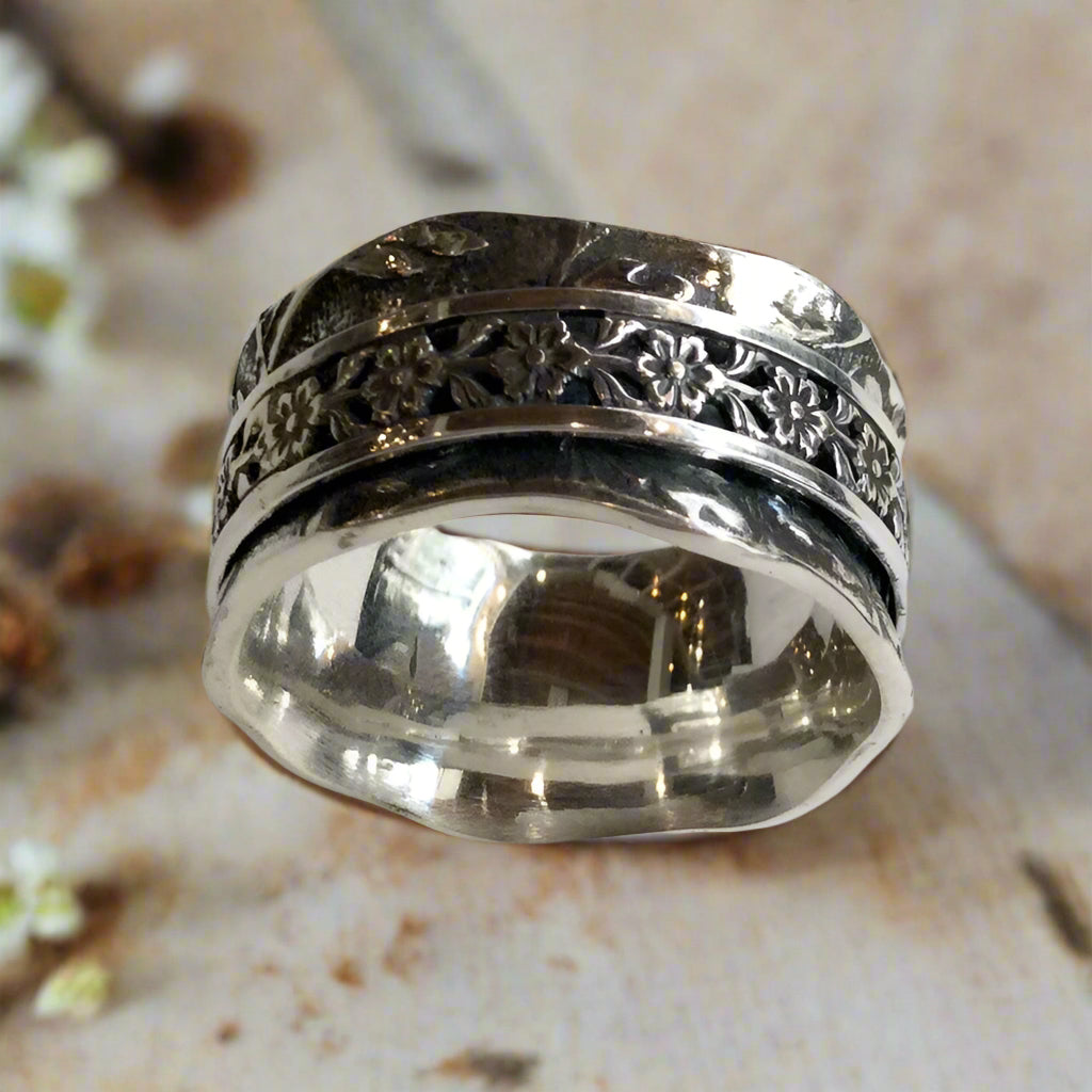 Meditation ring, floral band, silver gold ring, wedding band, oxidized band, wide band, sterling silver band, spinner ring - Otherwise R2134
