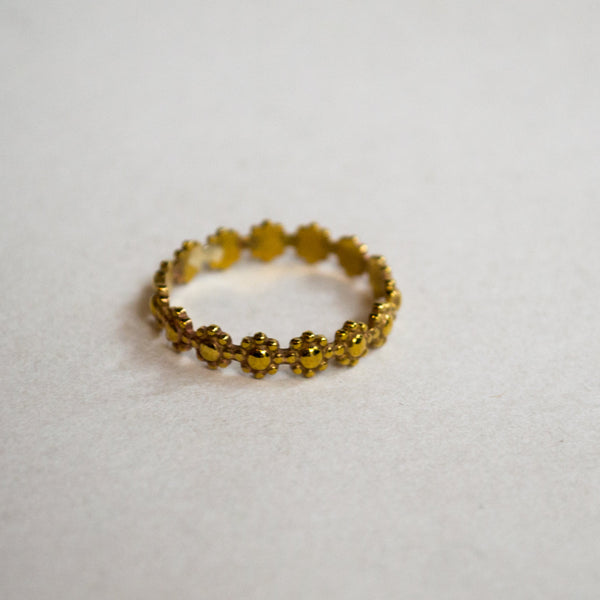 Simple wedding ring, nature ring, thin brass band, stacking ring, flowers ring, floral band, simple band, dainty ring, boho - Trip R2231B