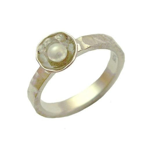 Engagement Pearl ring