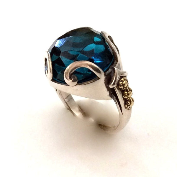 London topaz ring, Silver Gold Ring, blue stone ring, gemstone ring, two tones ring, statement ring, cocktail ring - Blue light - R2168
