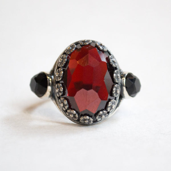 Garnet ring, Crown ring, floral ring, statement ring, twotone ring, Gypsy ring, silver ring, boho ring, hippie ring - Forever young R2253