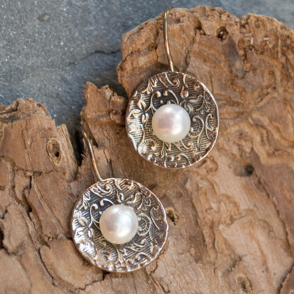 Disc oxidized sterling silver earrings