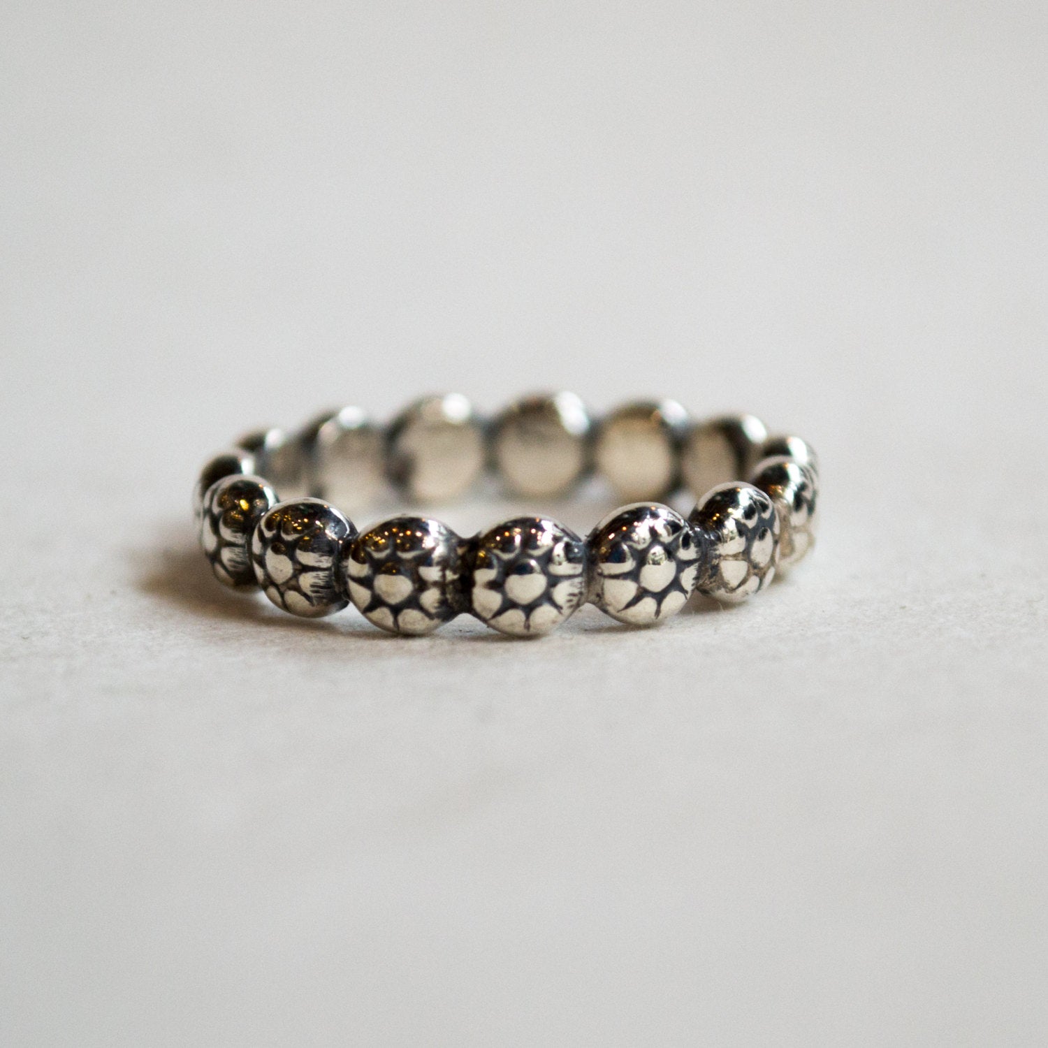 Simple wedding band, stars ring, thin silver band, stacking ring, small stars ring, simple band, dainty ring, midi ring - Oasis R2287