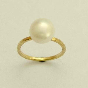 14K yellow gold pearl ring