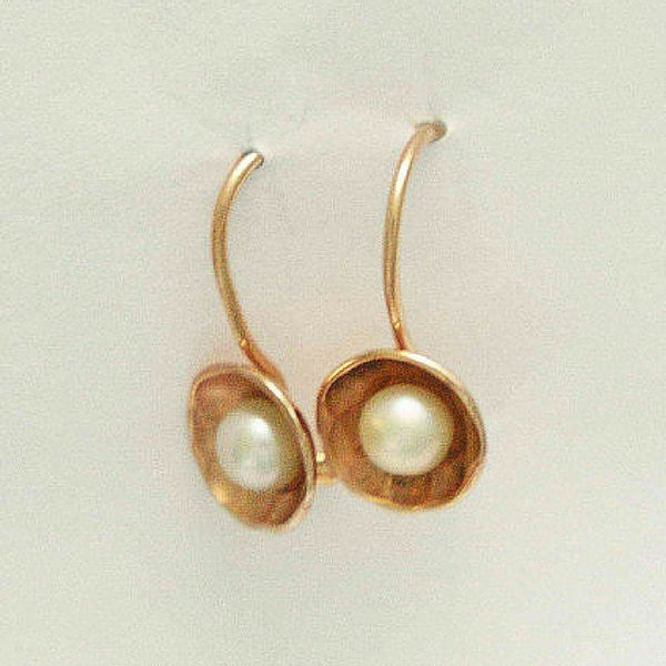 Solid Rose Gold pearl earrings, 14k gold earrings, minimalist earrings, dangle earrings, classic earrings, bride earrings - Delicate EG0388