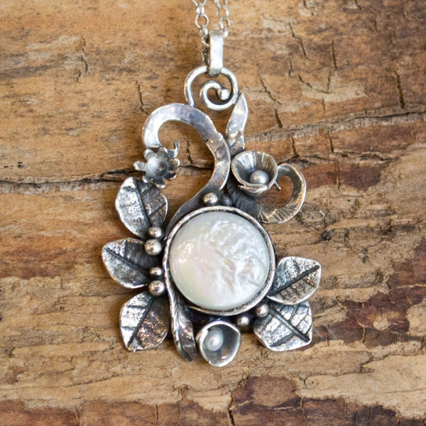 Nature jewelry, Leaf necklace, silver pendant, leaves necklace, pearl necklace, botanical jewelry, vine pendant, unique- Crazy love N4630A