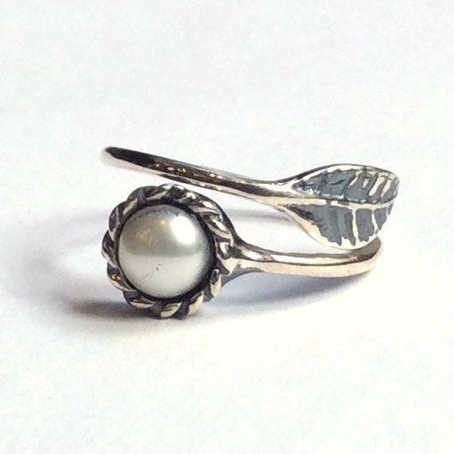 Pearl ring, engagement ring, Stacking ring, delicate ring, thin ring, Dainty leaf ring, sterling silver ring - Gone with the wind R2062P