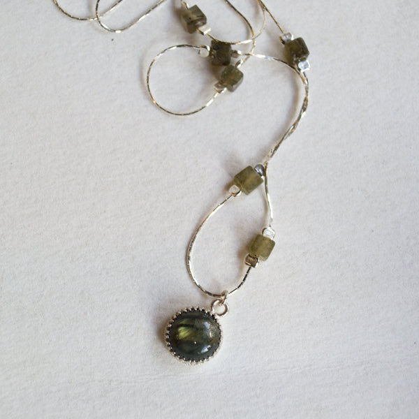silver gemstone necklace labradorite pendant