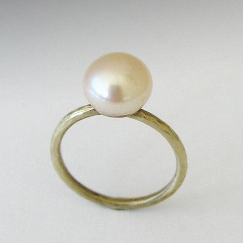 Single pearl engagement simple thin brass ring - Young Love RK1533